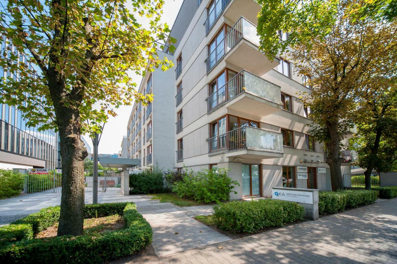 Very Berry - Maratonska 3 - Business Apartment, Garden, Check In 24H Poznaň Exteriér fotografie